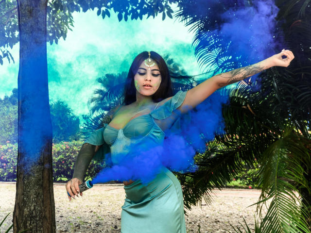 CoriPaige - Live sex cam - 25008625