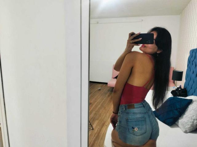 CrystallThonpsom - Live porn &amp; sex cam - 25008749