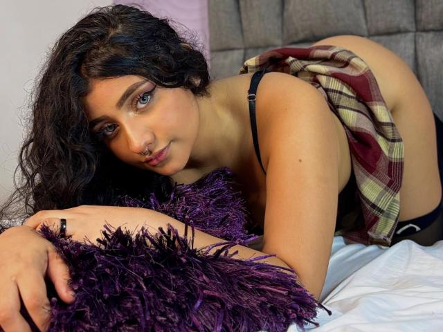 MeganGremory - Sexe cam en vivo - 25008861