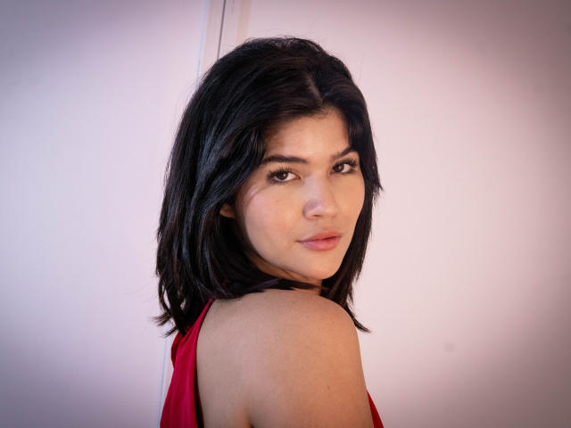 ScarlletZhen - Live porn &amp; sex cam - 25010013