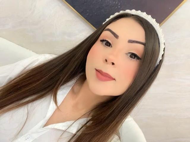 HeraPiett - Live sex cam - 25011069