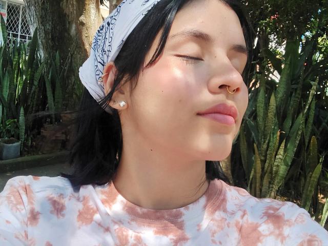 KatyGreyy - Live Sex Cam - 25011693