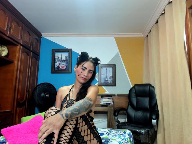 AfroditaHan - Live sex cam - 25012201