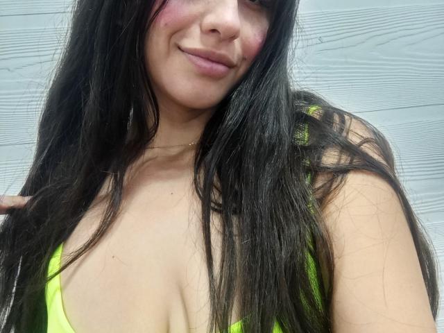 MadissonFontaine - Live porno og sexkamera - 25015325