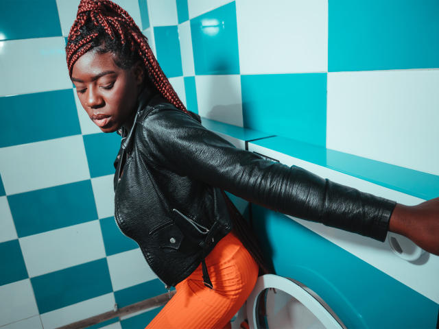 AvaBelle - Live porn &amp; sex cam - 25017313