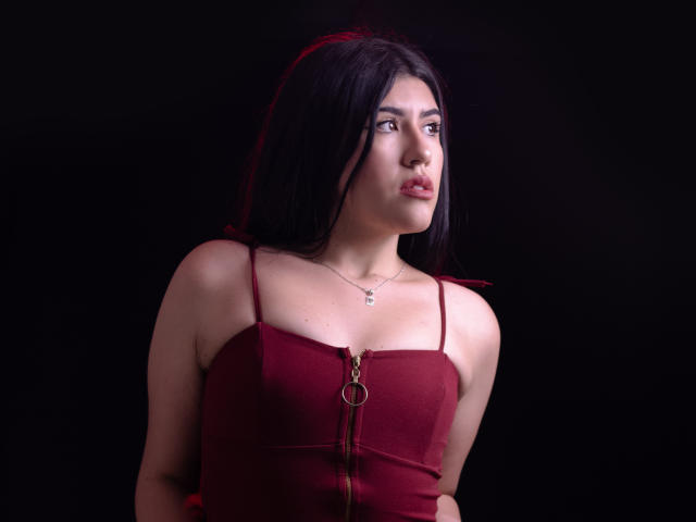 YellowHot - Live porn &amp; sex cam - 25018137