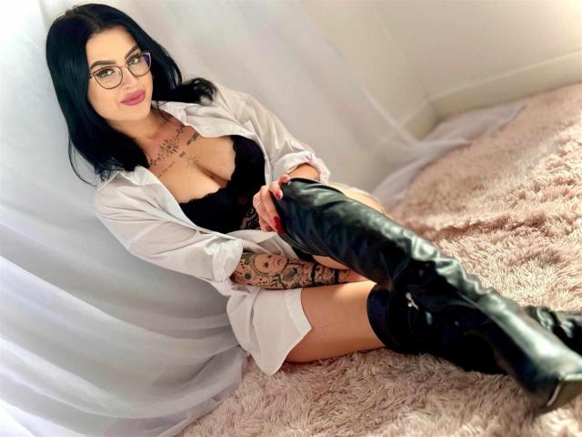 AmeliaBrunet - Sexe cam en vivo - 25018821