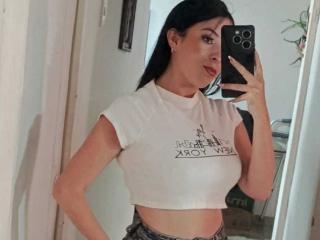 DanielleAdams - Live porn &amp; sex cam - 25021561