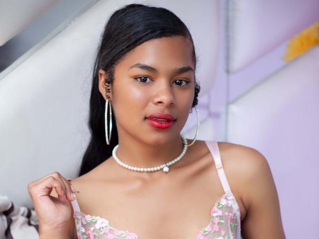 LucyLars - Live porn &amp; sex cam - 25021713