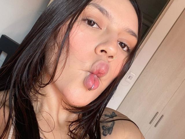 SophiaMarx - Live sex cam - 25022025