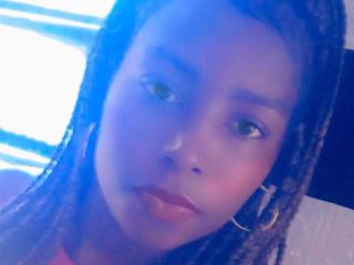 CandyChocolat - Live porn &amp; sex cam - 25023369