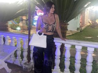 MiaSmithj - Live porn &amp; sex cam - 25026065