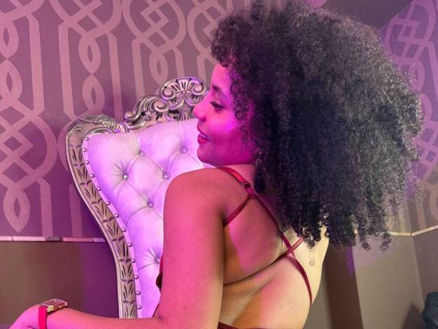 DanellaVera - Live sex cam - 25027181