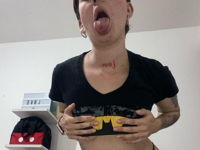 ValeriaNaughtySex - Live porn &amp; sex cam - 25028161