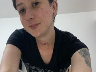 ValeriaNaughtySex - Live porn &amp; sex cam - 25028173