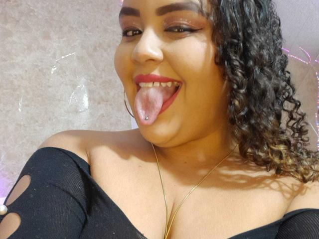 MelannieCarter - Live porn &amp; sex cam - 25030405