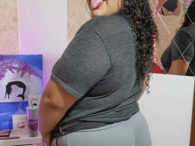 MelannieCarter - Élő pornó és szexkamera - 25030857