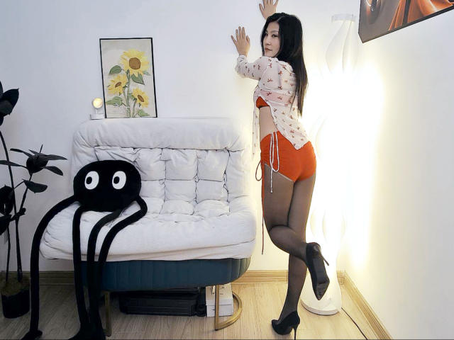 AilsaJade - Live Sex Cam - 25031221