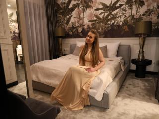 DesireAlena - Sexe cam en vivo - 25034085