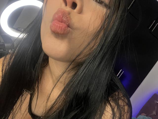 DeisyWest - Live porn &amp; sex cam - 25035473