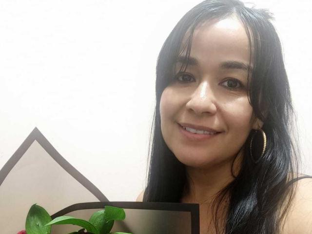 TamaraFoxy - 라이브 포르노 &amp; 섹스 캠 - 25035789