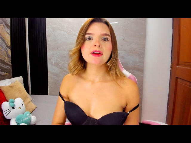 PauliBaker - сексуальная веб-камера в реальном времени - 25036177