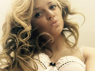 GiulyaOne - Live sexe cam - 2503801