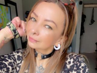 MorganCourse - Live porn &amp; sex cam - 25040873