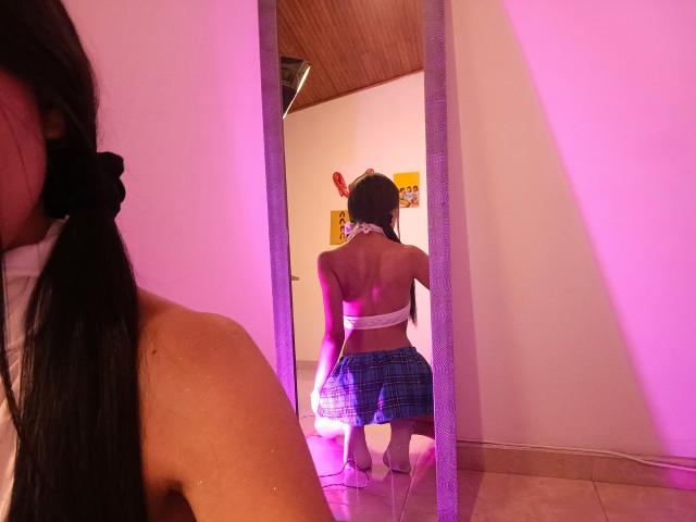 VioletaHolly - Sexe cam en vivo - 25042505