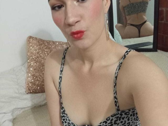 YessiSoto - Live porn &amp; sex cam - 25043489