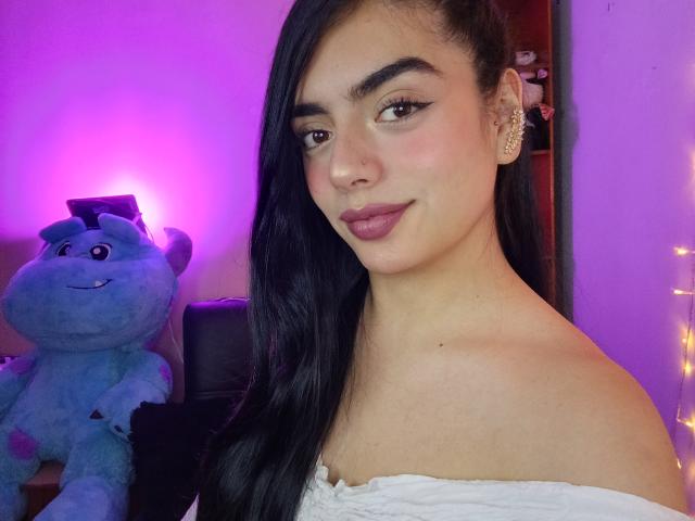 EmaRosee - Live porn &amp; sex cam - 25043721