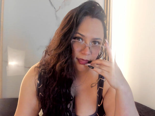 BiiancaCos - Camera khiêu dâm &amp; quyến rũ trực tiếp - 25044165