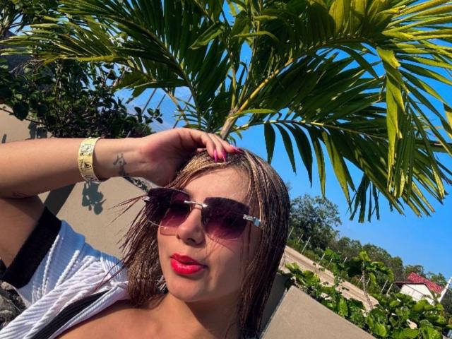 SofiaFoxx - Live porn &amp; sex cam - 25046853