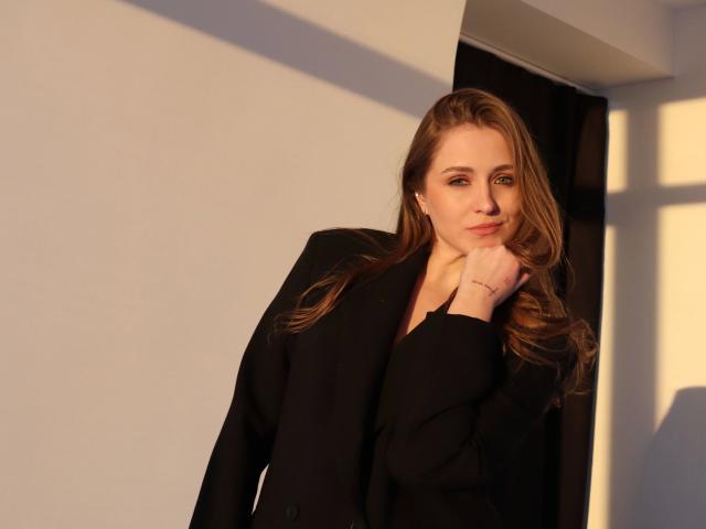 DreamyRoxie-hot - Live porn &amp; sex cam - 25047585