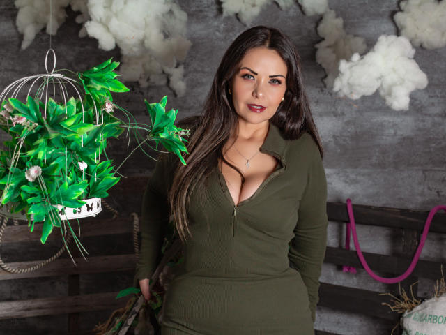 MelissaTheas - Live porn &amp; sex cam - 25049869