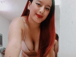 AnnieWinster - Live porn &amp; sex cam - 25049961