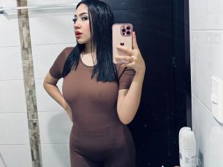 CelesteRusso - Live porn &amp; sex cam - 25051589