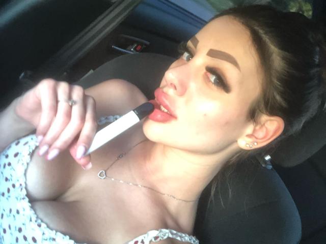 LoriRandy - Camera khiêu dâm &amp; quyến rũ trực tiếp - 25052985