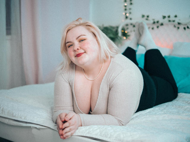 EllaBigBabe - Live porn &amp; sex cam - 25055741