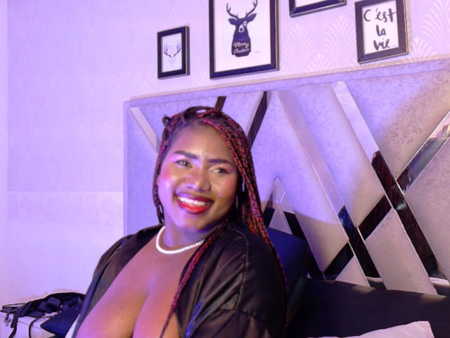 Dilay - פורנו בשידור חי ומצלמת סקס - 25058025