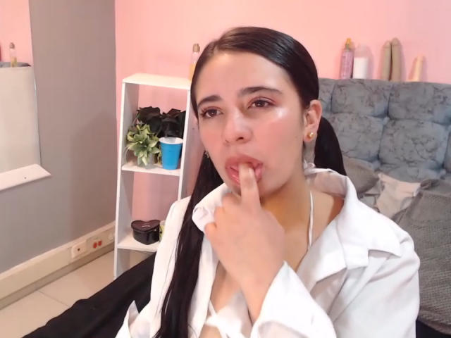 LailaRogerts - Live porn &amp; sex cam - 25059241