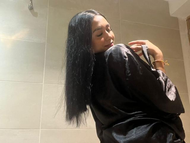 SofiaJames - Live porn &amp; sex cam - 25062277