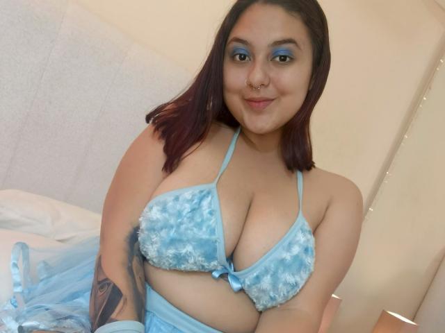 AriaReed - Live sex cam - 25062717