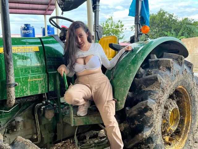 MabyLegrand - Live porn &amp; sex cam - 25063917