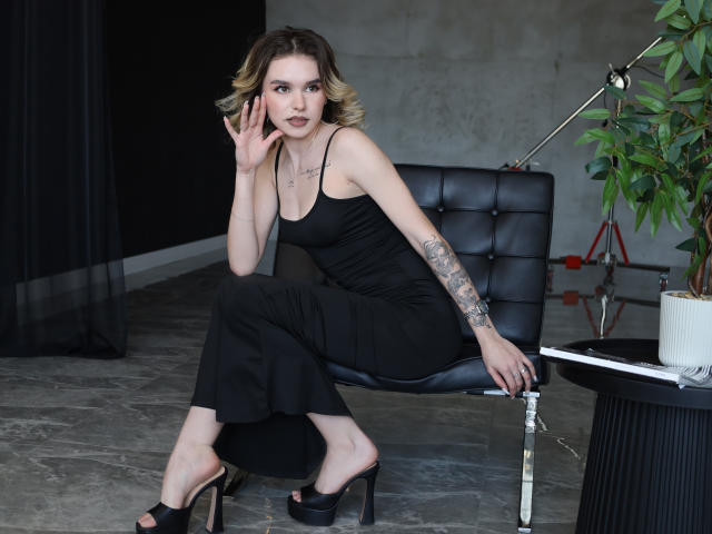 EmelyHailey - Camera khiêu dâm &amp; quyến rũ trực tiếp - 25064705