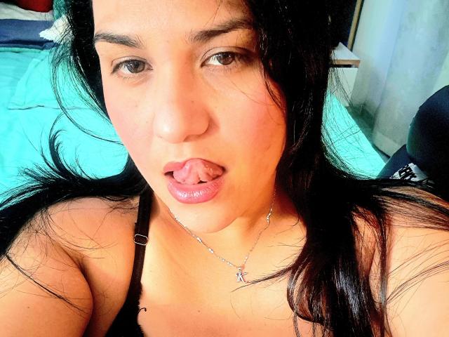 VivianaThomson - Live porn &amp; sex cam - 25066253