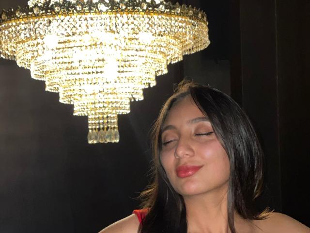 DianaFernandezz - Live porn &amp; sex cam - 25066553