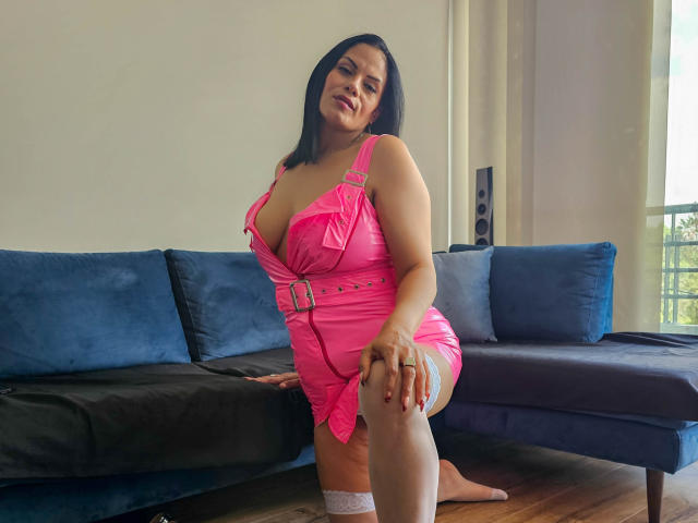 LizaRussell - פורנו בשידור חי ומצלמת סקס - 25066989