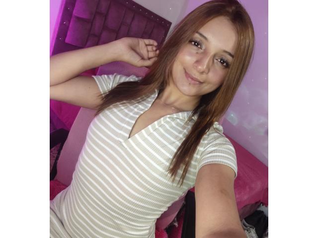 SaarahJones - Live porn &amp; sex cam - 25067245