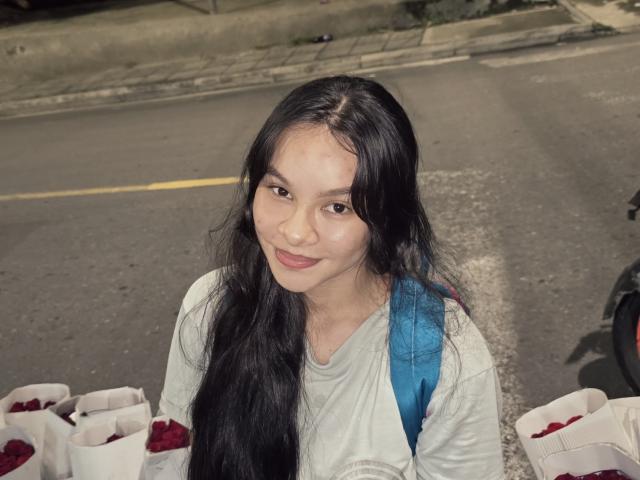 NoaStewart - Élő pornó és szexkamera - 25067257